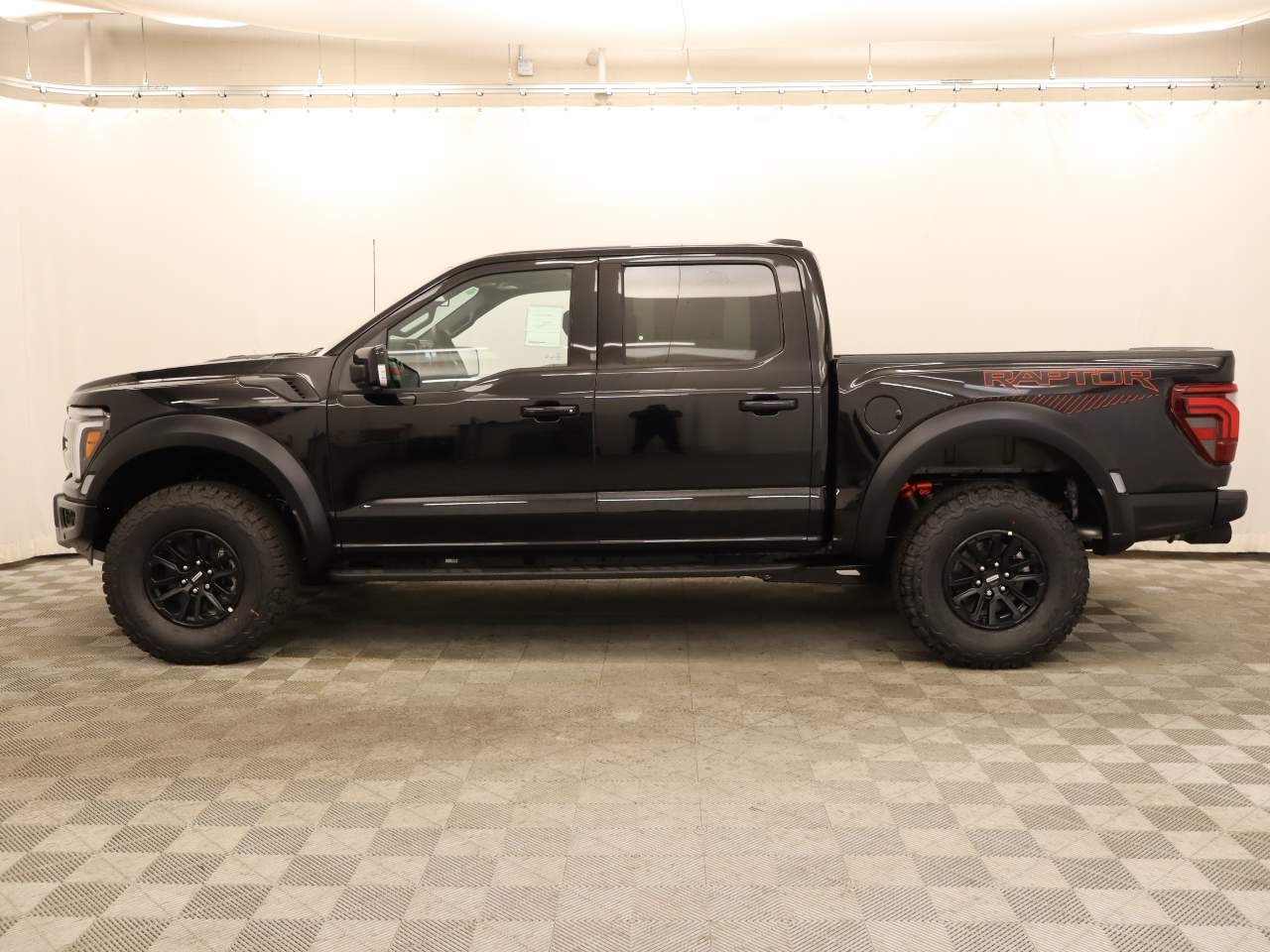 2025 Ford F-150 SuperCrew Raptor