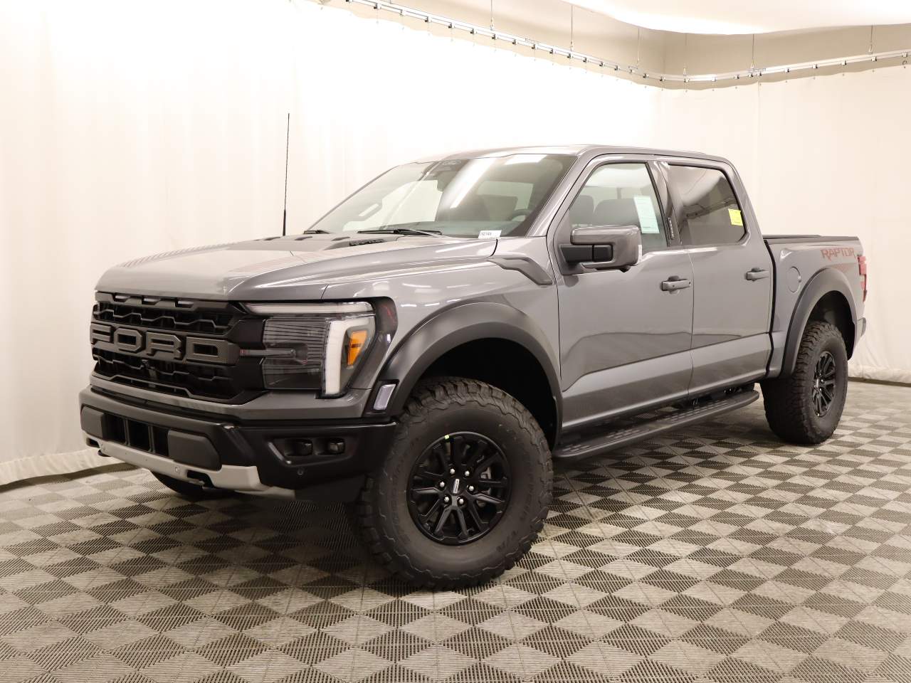 2024 Ford F-150 SuperCrew Raptor