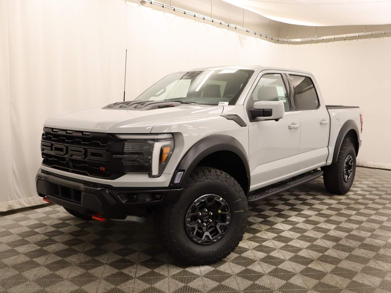 2026 Ford F-150 SuperCrew Raptor