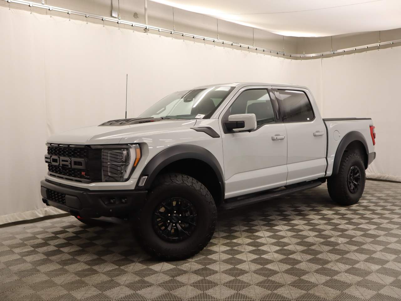 2023 Ford F-150 Raptor Crew Cab