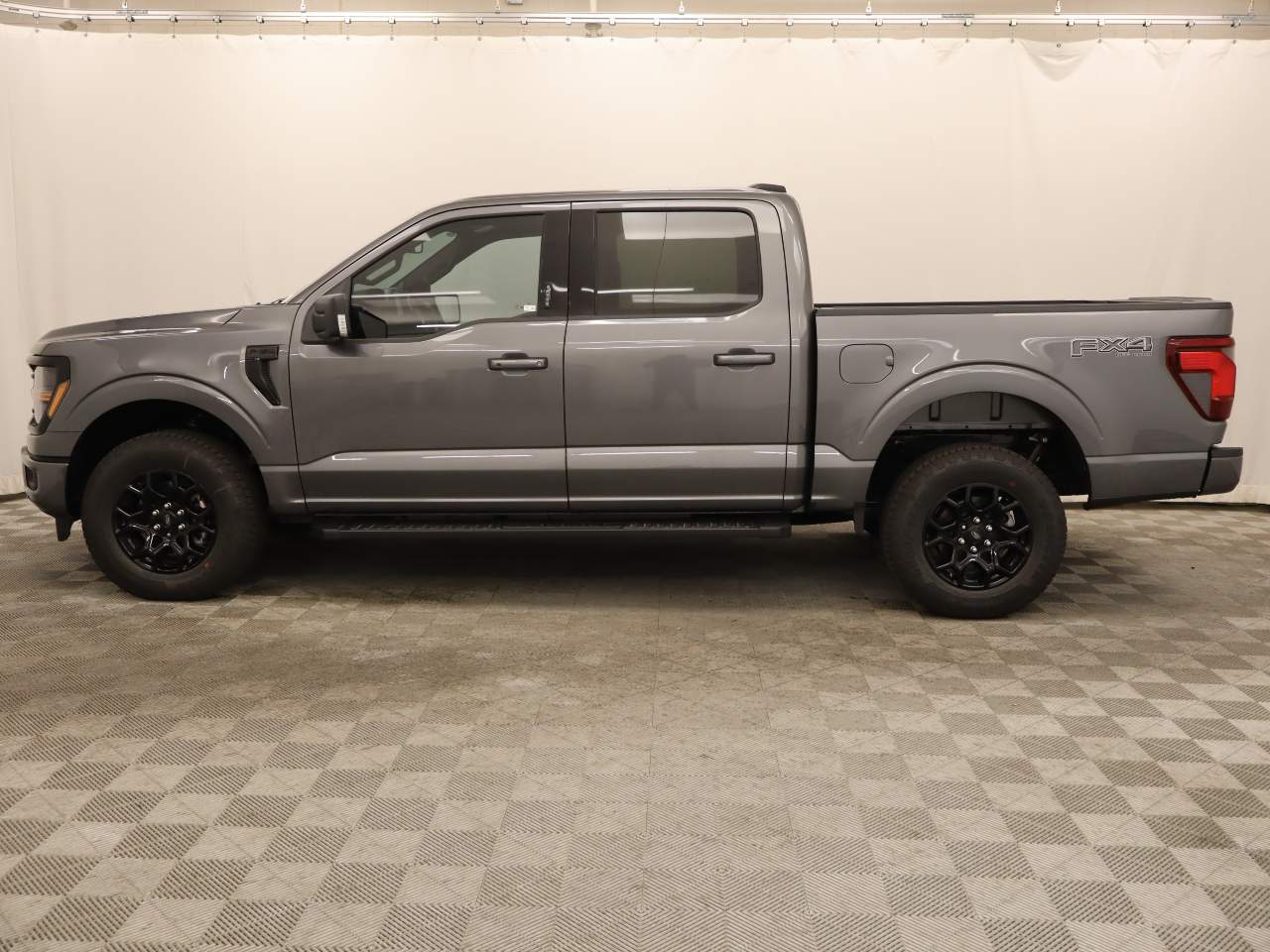 2026 Ford F-150 SuperCrew XLT