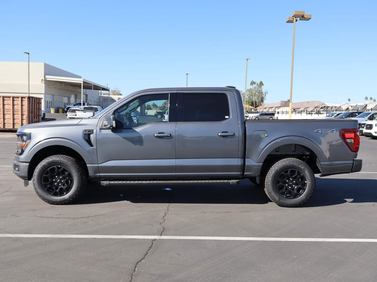 2025 Ford F-150 SuperCrew XLT