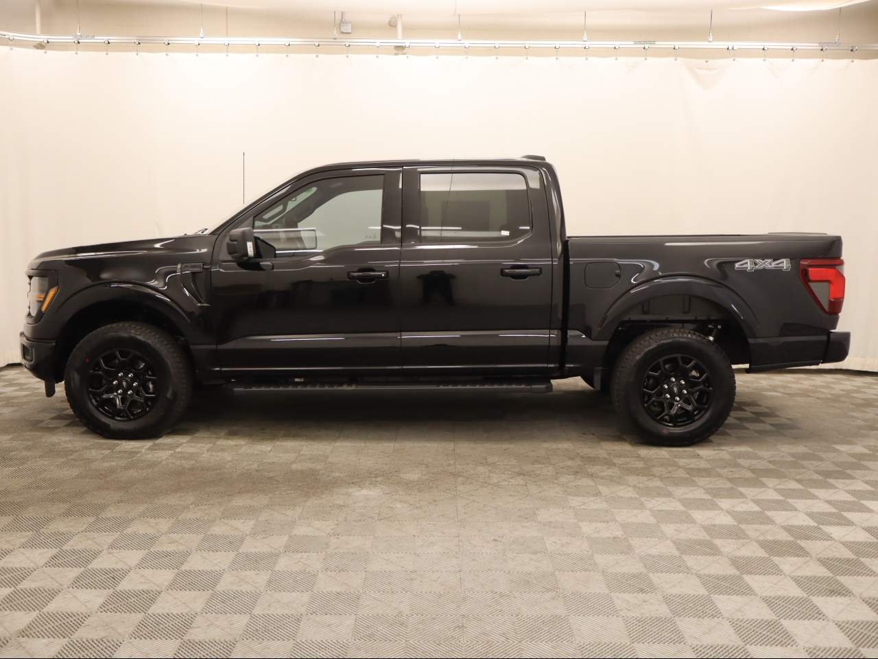 2026 Ford F-150 SuperCrew XLT