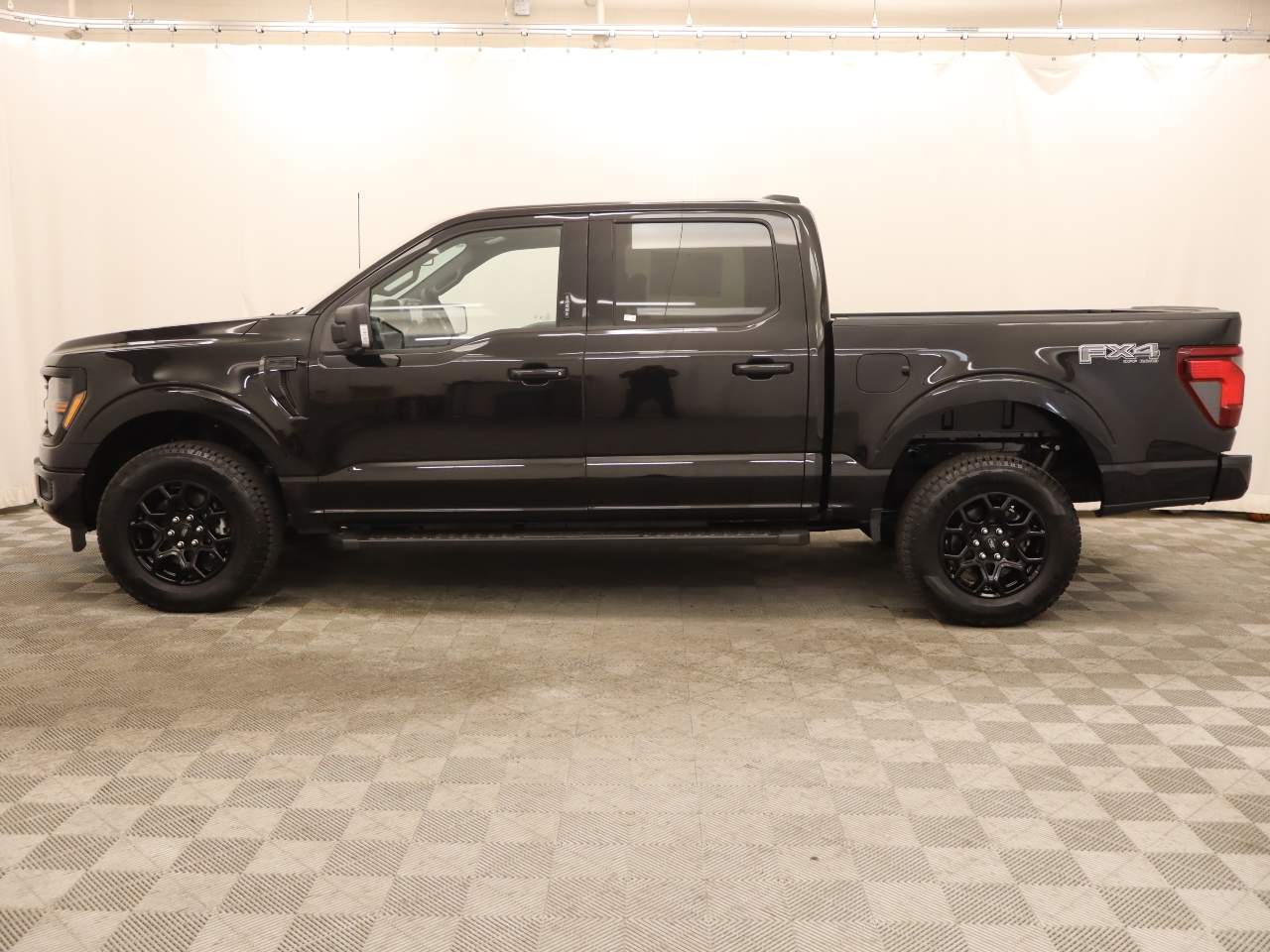 2026 Ford F-150 SuperCrew XLT