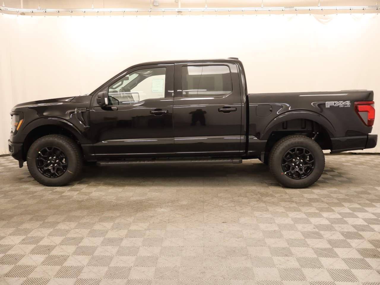 2026 Ford F-150 SuperCrew XLT