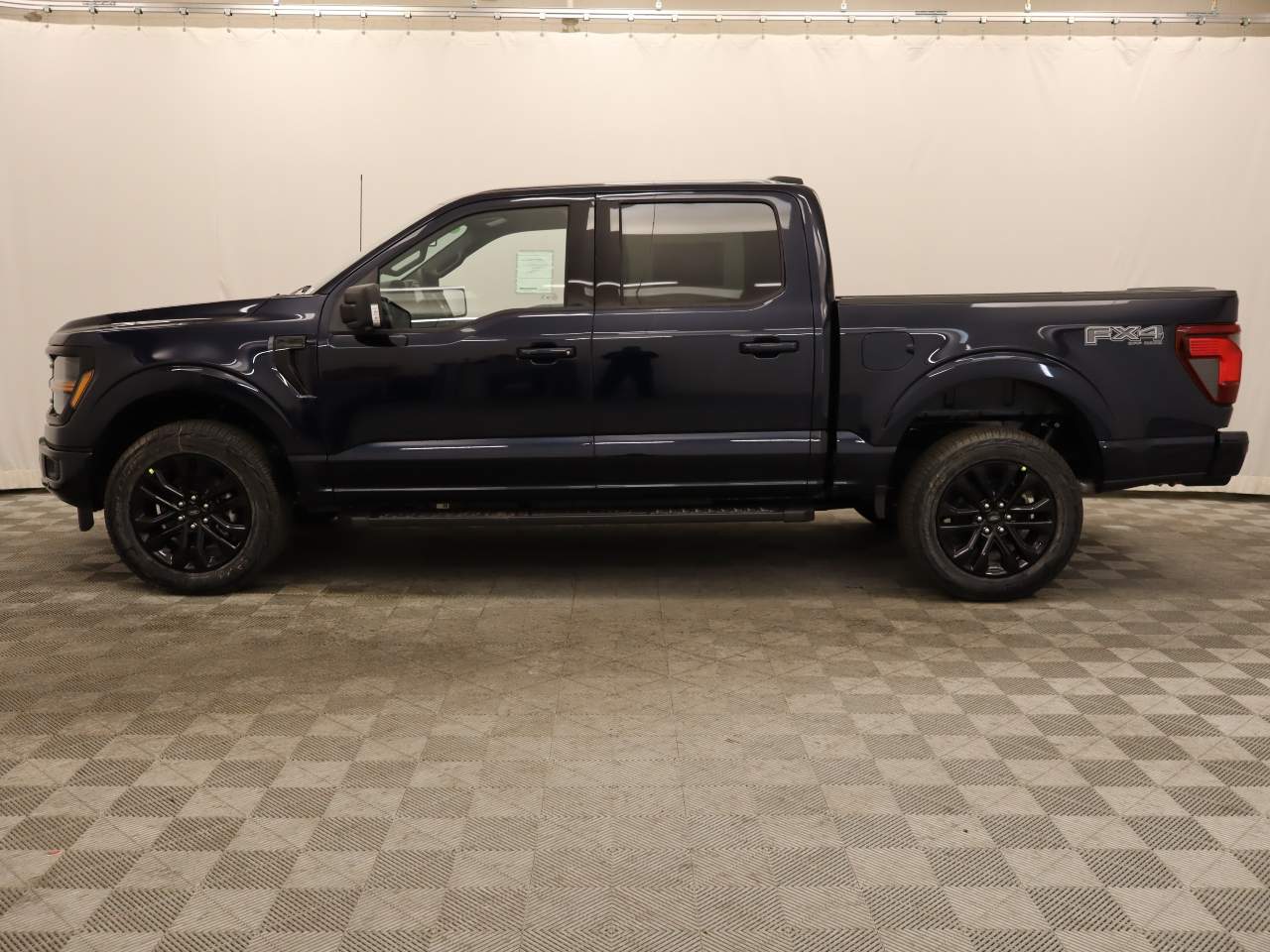 2025 Ford F-150 SuperCrew XLT