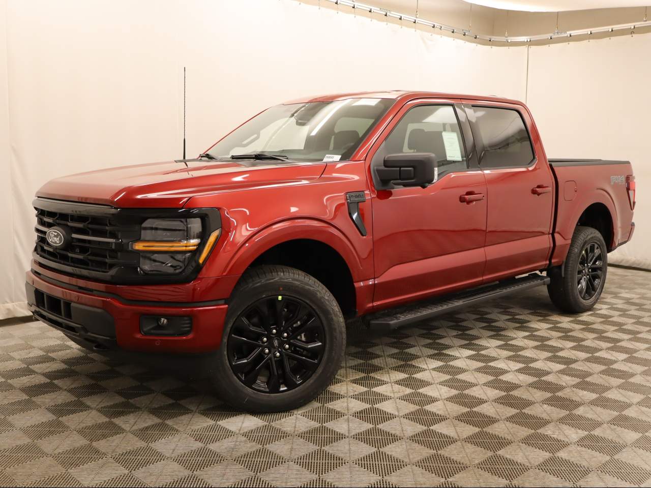 2026 Ford F-150 SuperCrew XLT