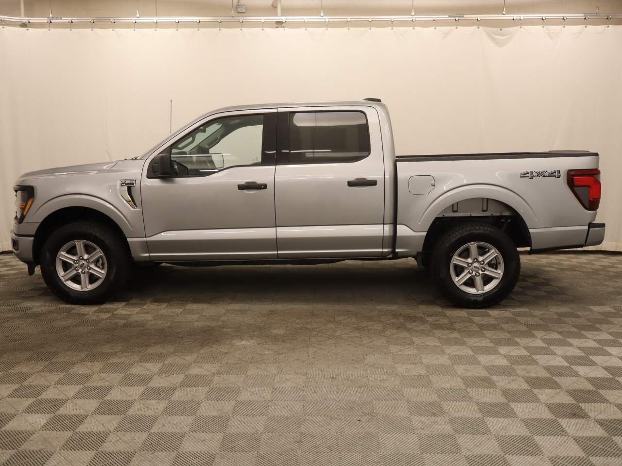 2026 Ford F-150 SuperCrew XLT