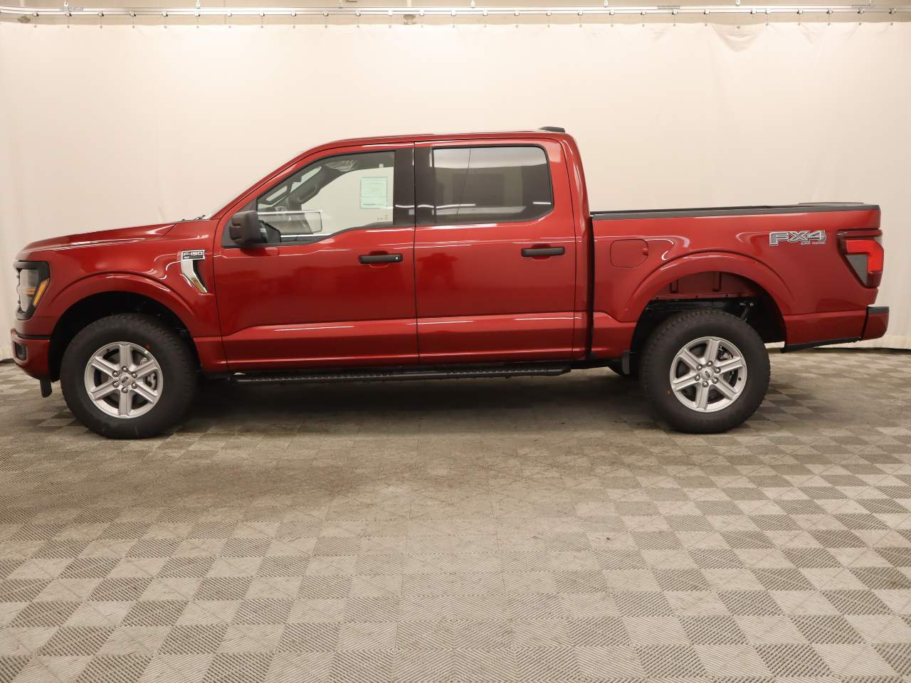 2026 Ford F-150 SuperCrew XLT
