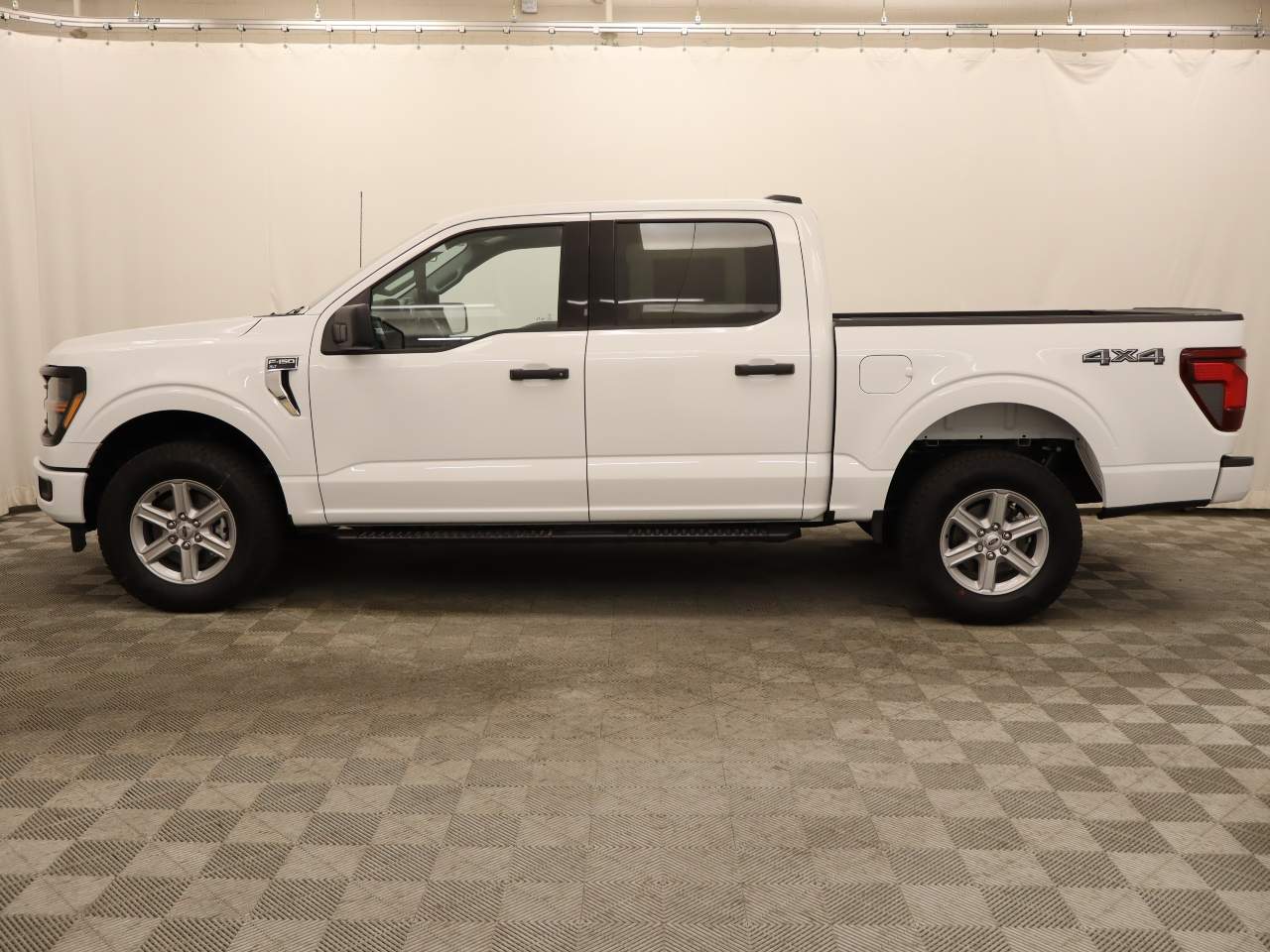 2026 Ford F-150 SuperCrew XLT