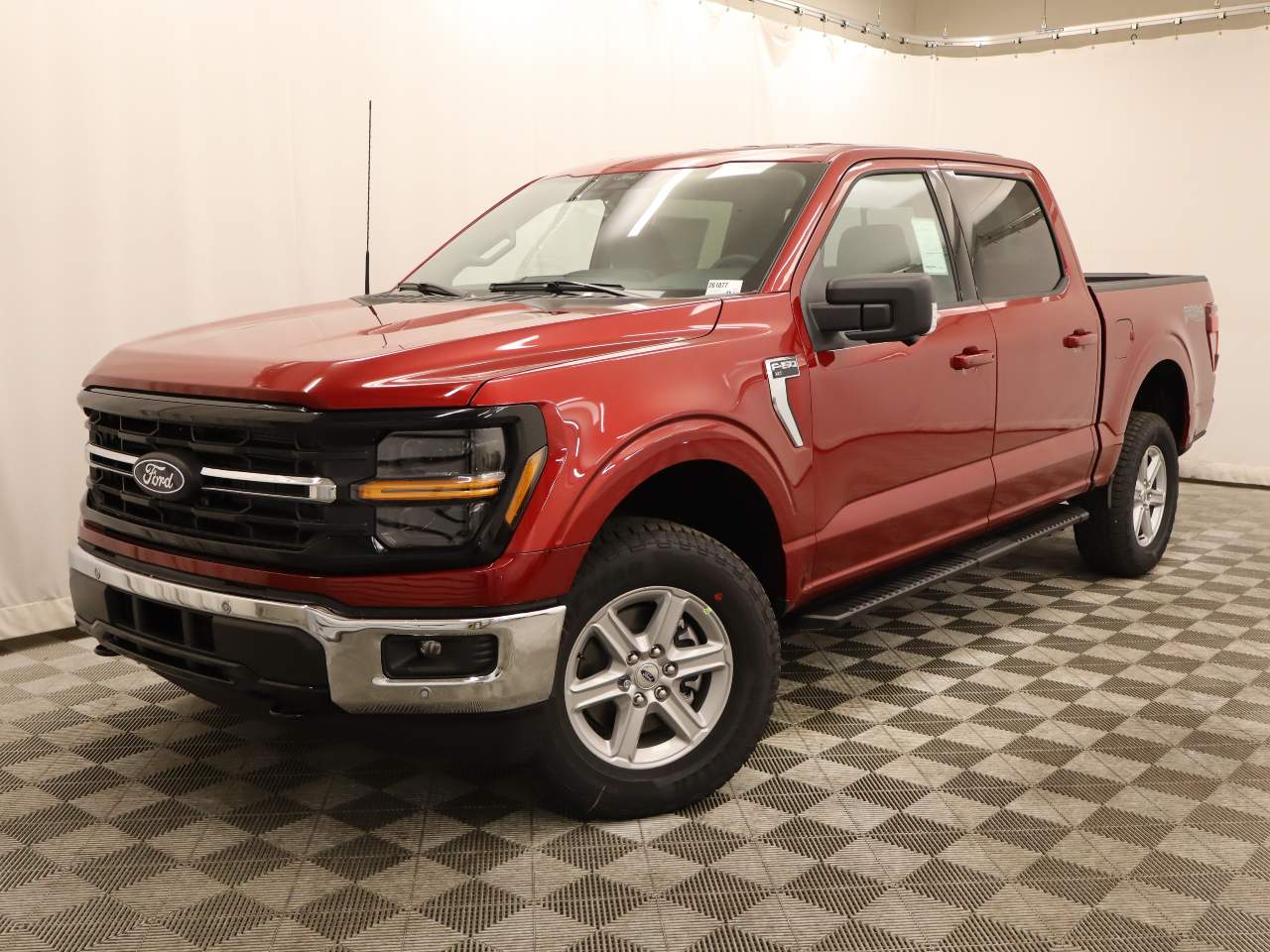 2026 Ford F-150 SuperCrew XLT