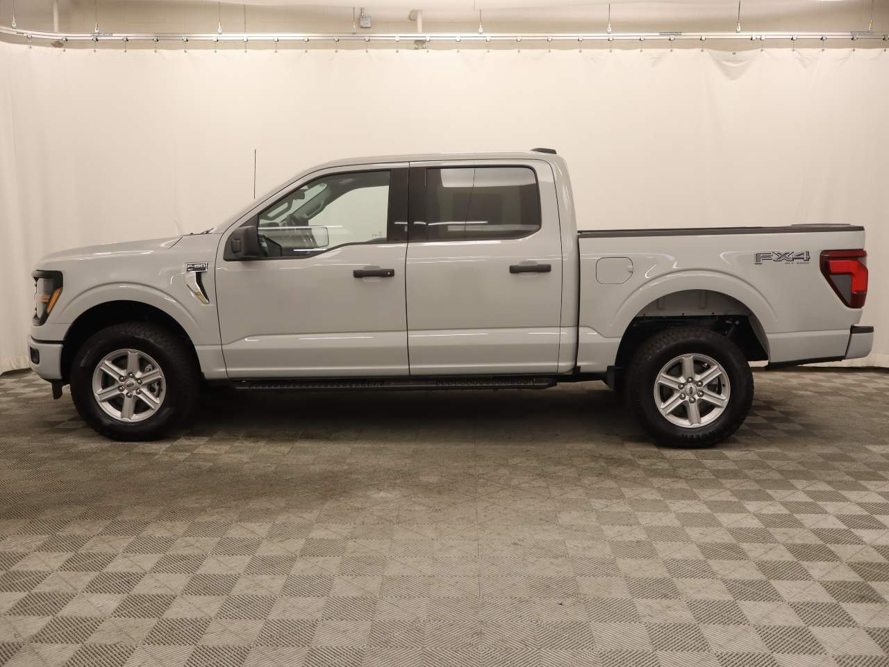 2026 Ford F-150 SuperCrew XLT