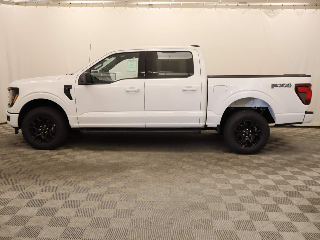 2026 Ford F-150 SuperCrew XLT