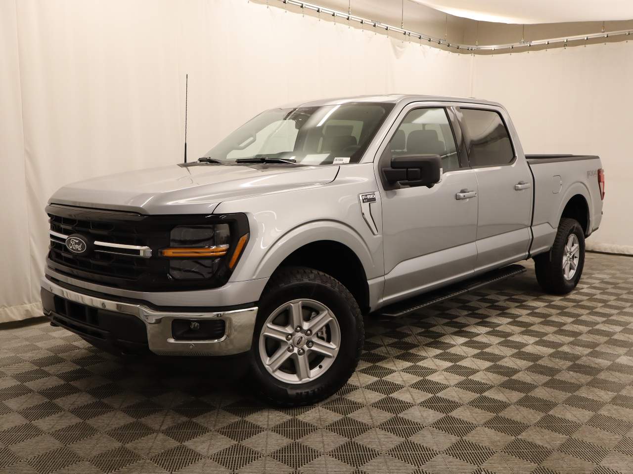 2026 Ford F-150 SuperCrew XLT