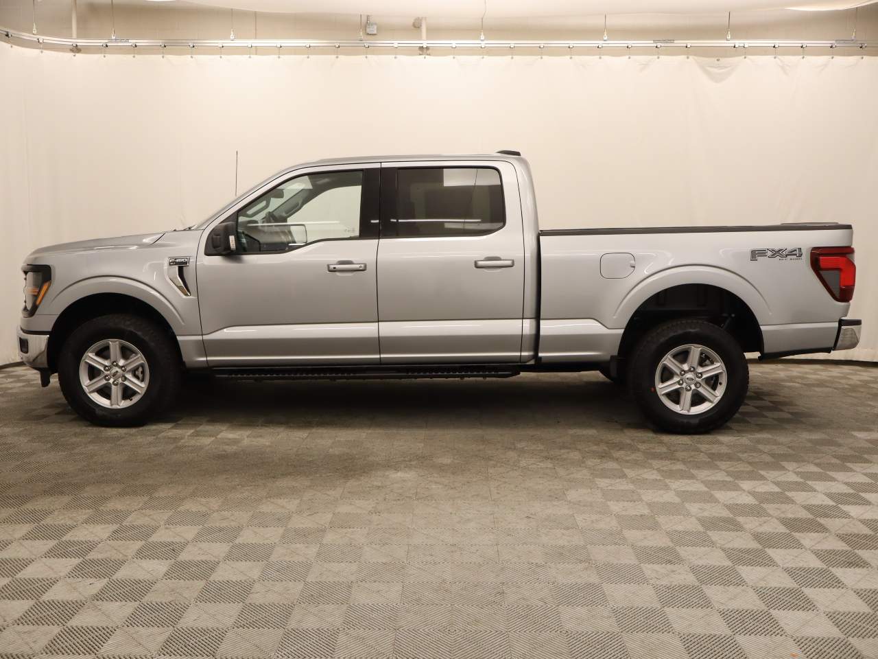 2026 Ford F-150 SuperCrew XLT