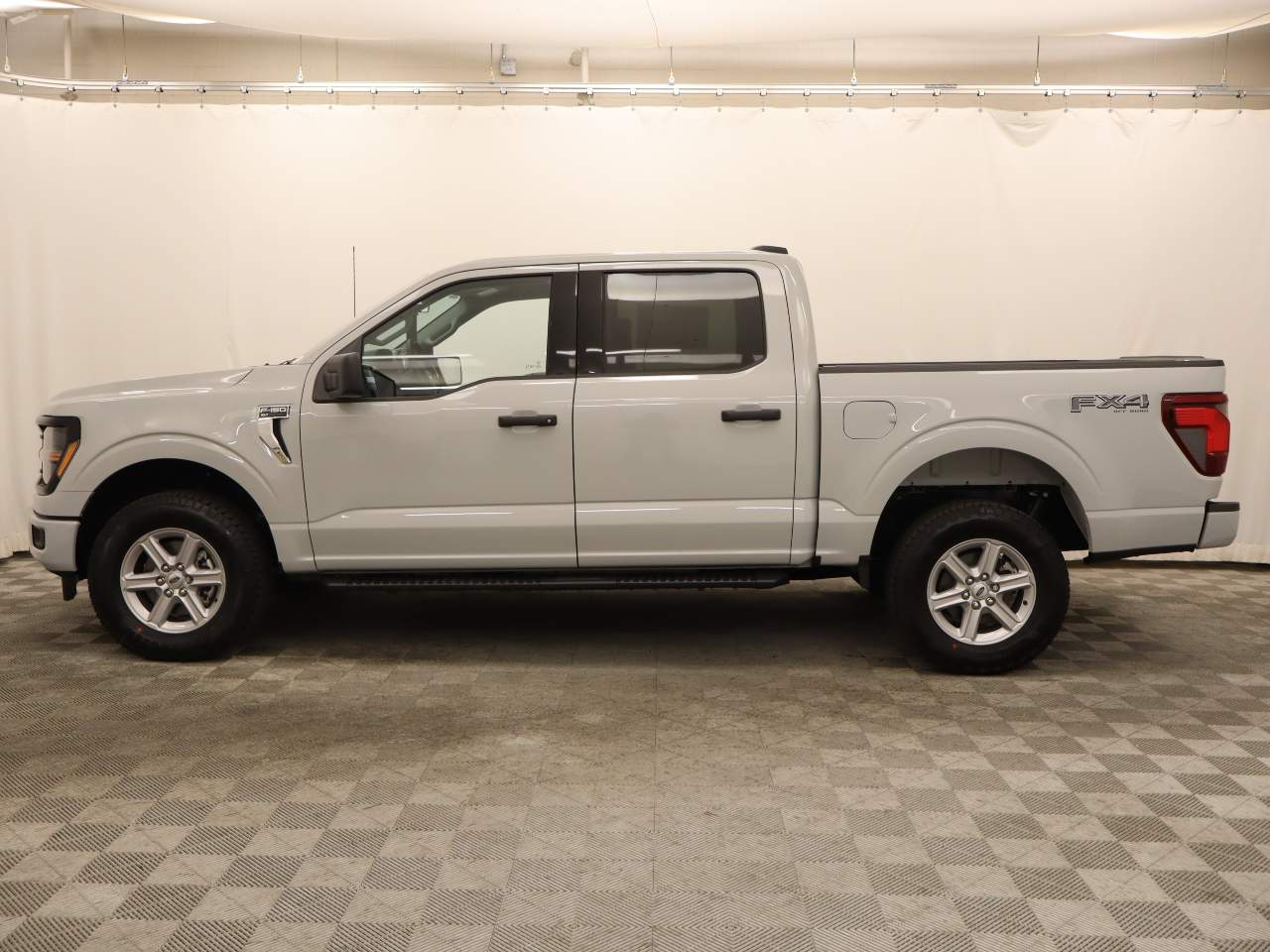 2026 Ford F-150 SuperCrew XLT