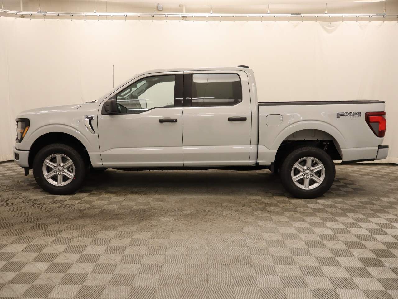 2026 Ford F-150 SuperCrew XLT