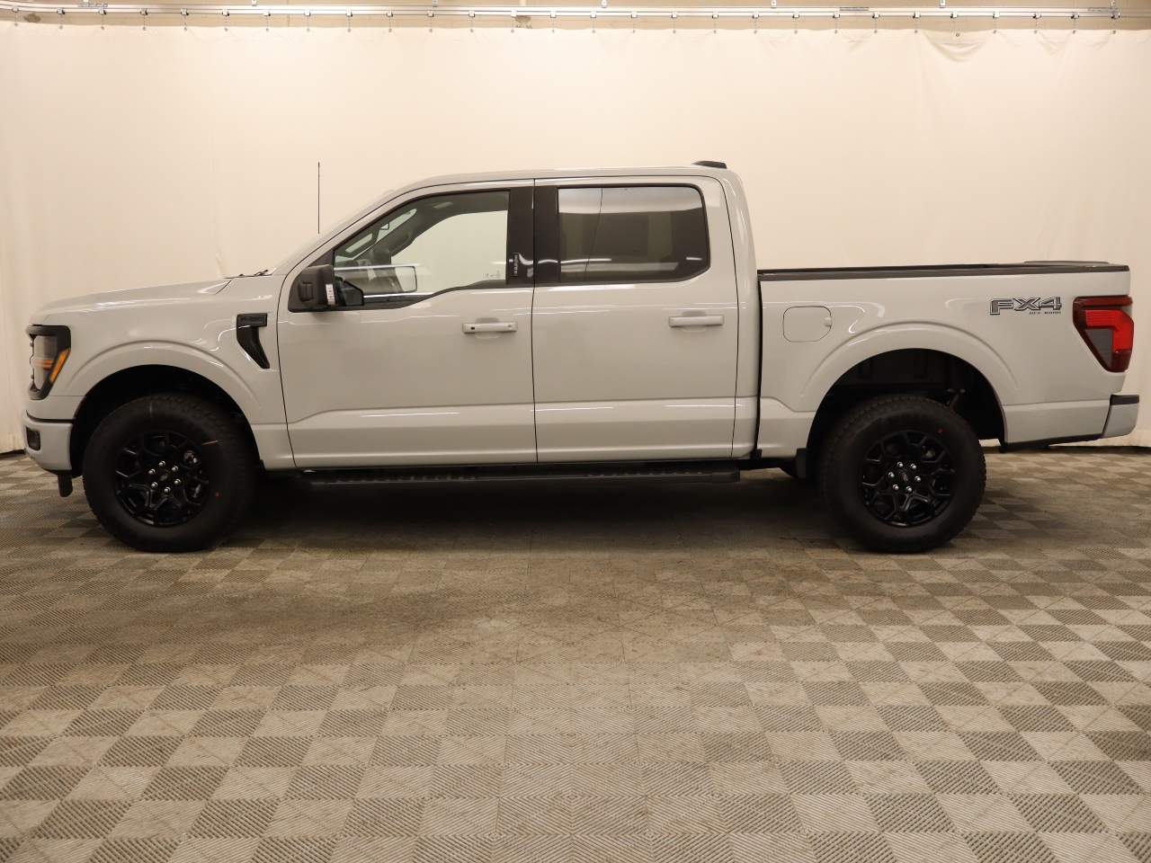2026 Ford F-150 SuperCrew XLT