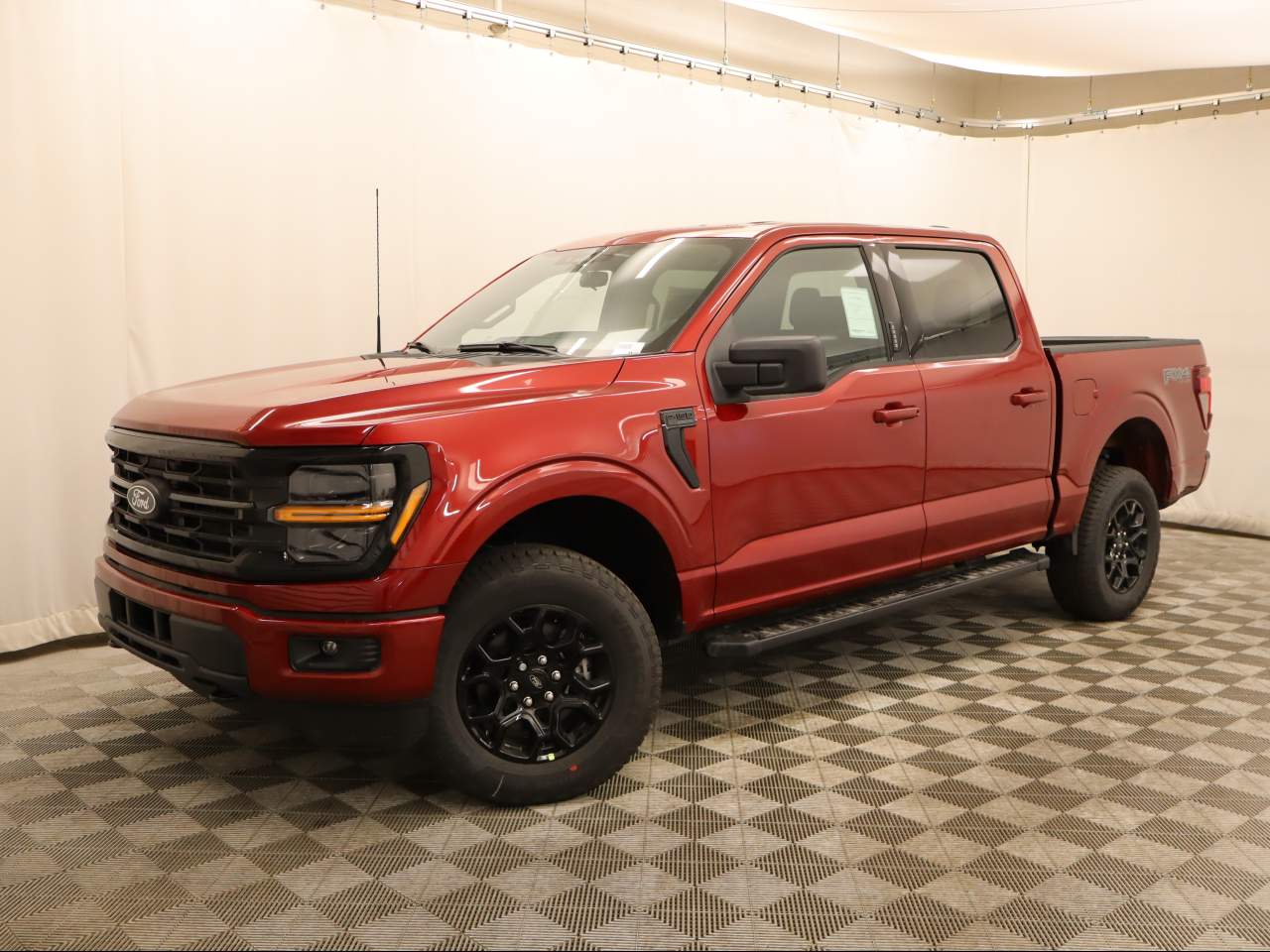 2026 Ford F-150 SuperCrew XLT