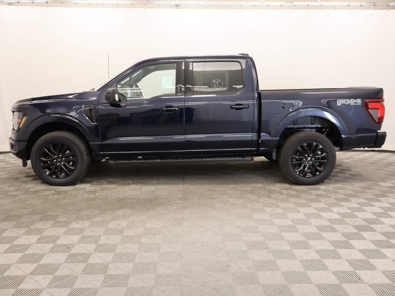 2024 Ford F-150 SuperCrew XLT