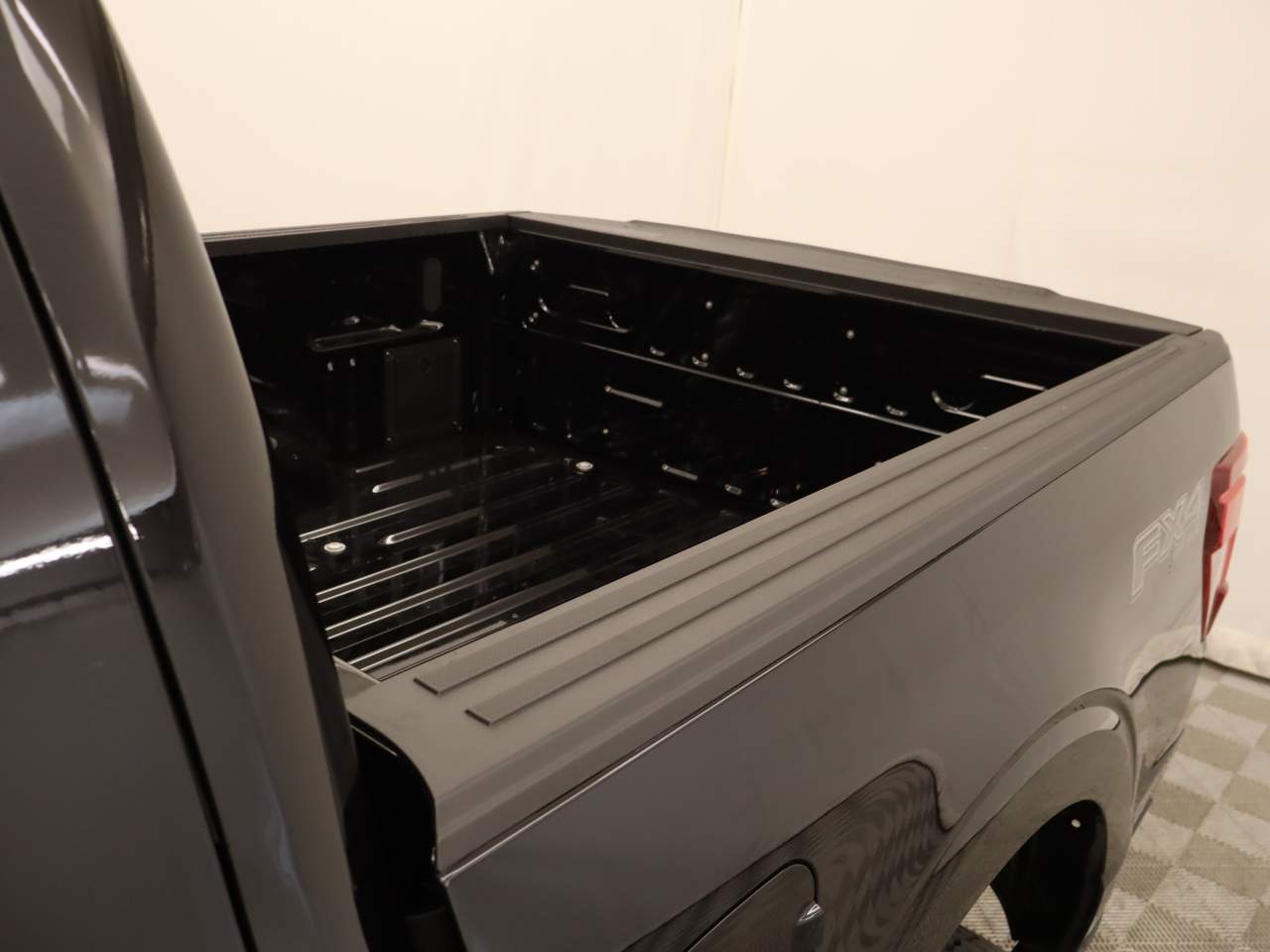 2025 Ford F-150 SuperCrew XLT