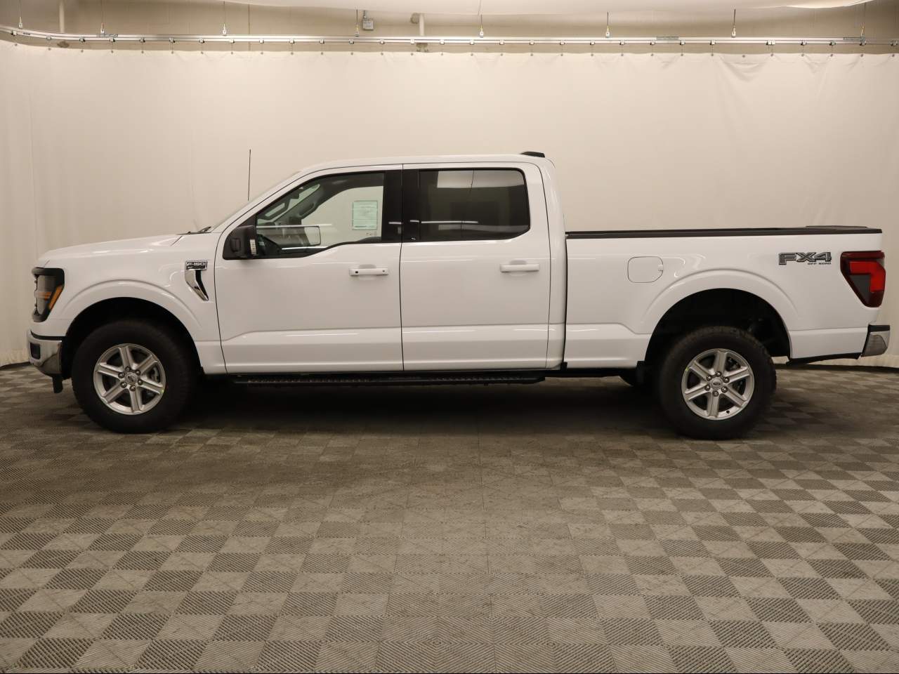 2026 Ford F-150 SuperCrew XLT