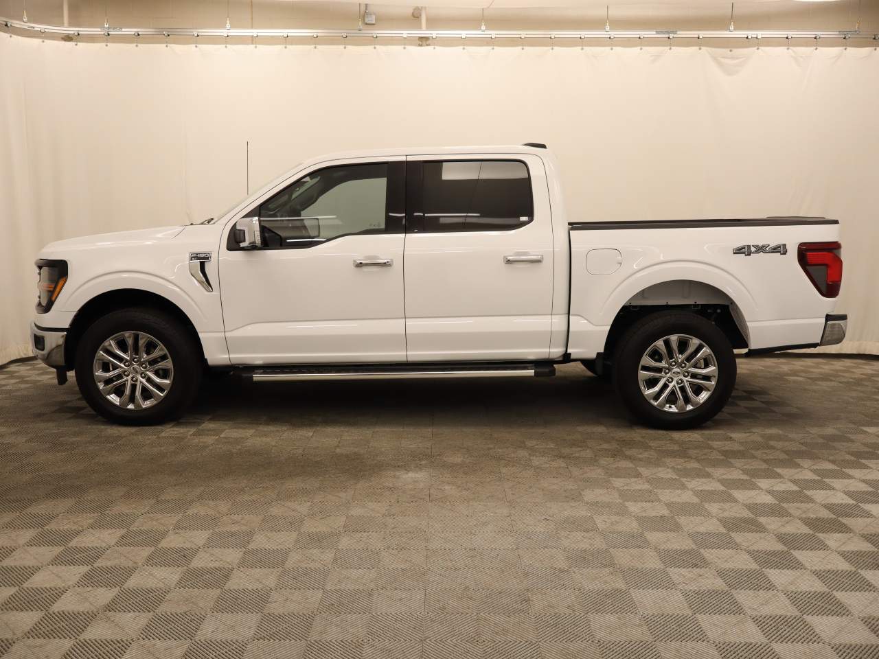 2025 Ford F-150 SuperCrew XLT
