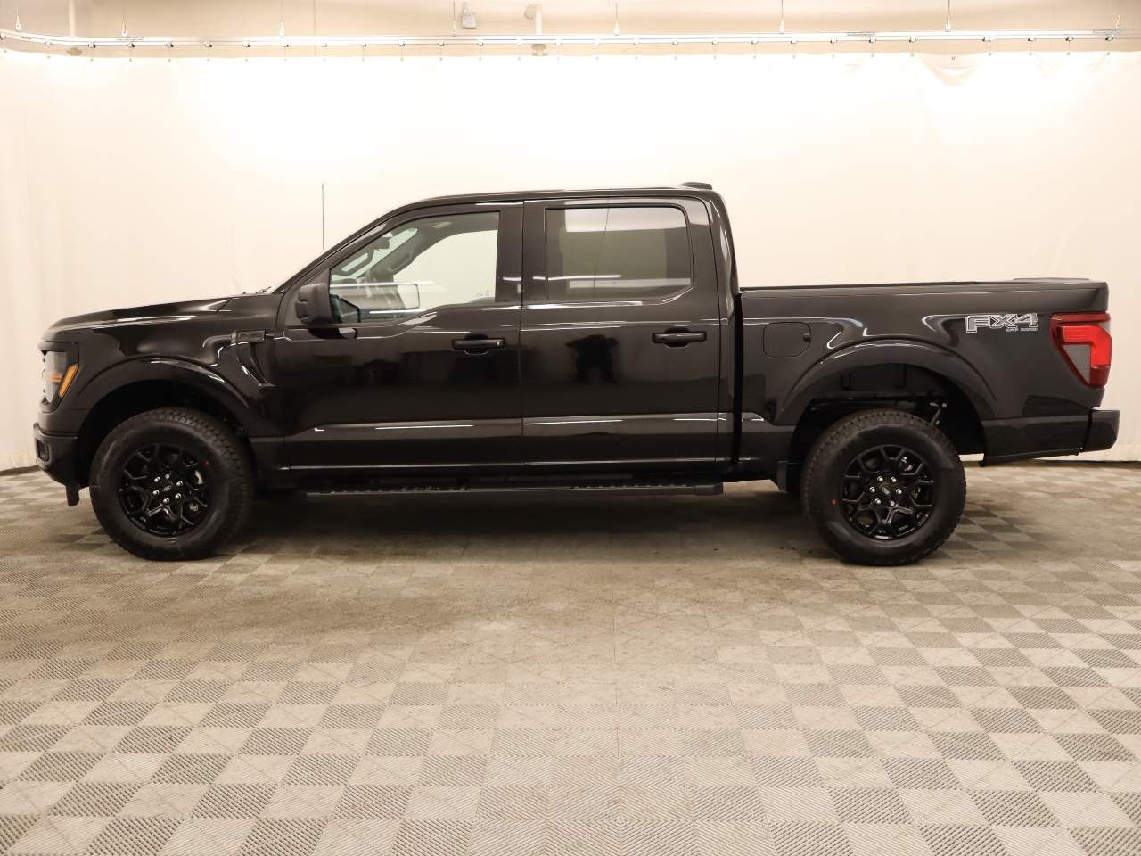 2026 Ford F-150 SuperCrew XLT