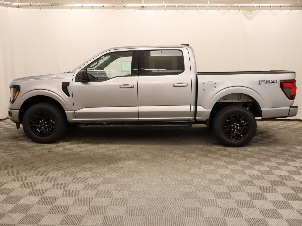 2026 Ford F-150 SuperCrew XLT