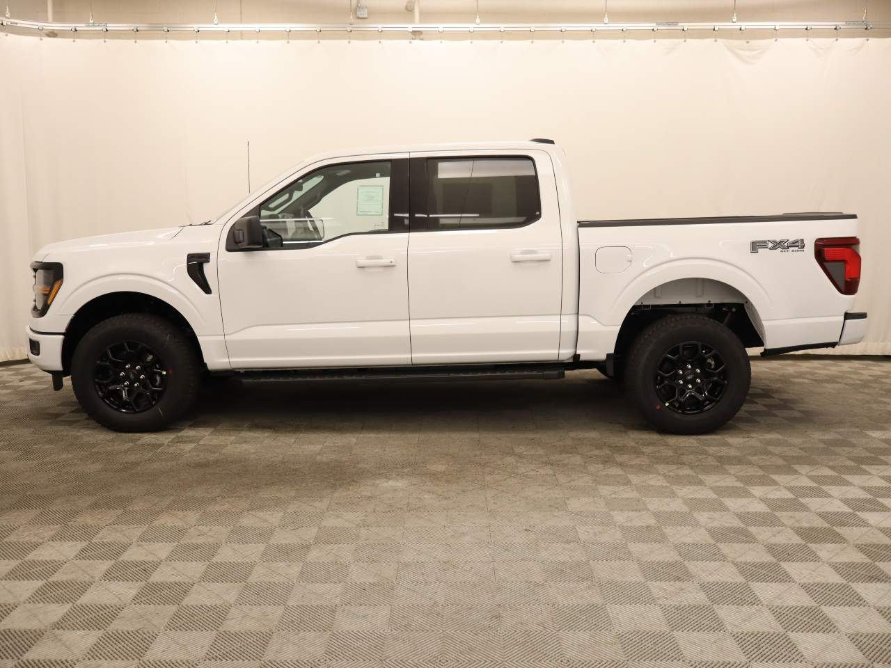 2026 Ford F-150 SuperCrew XLT