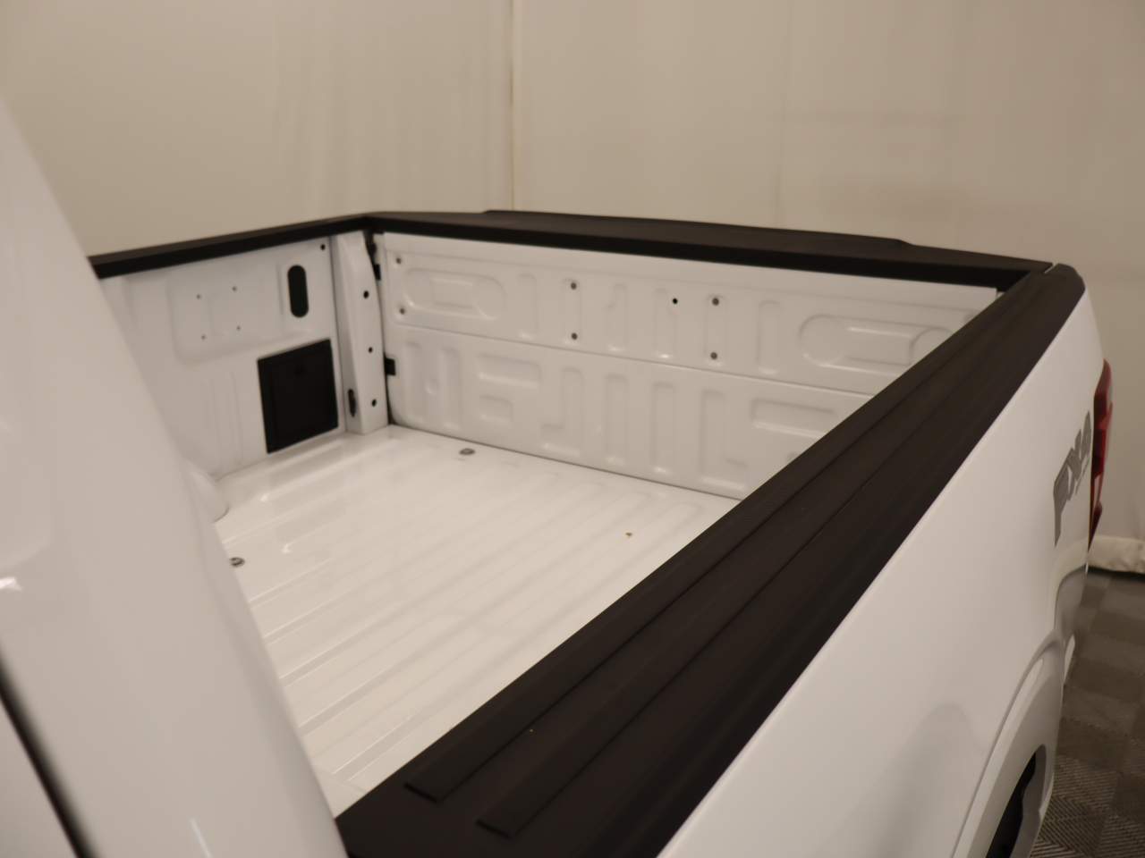 2025 Ford F-150 XLT Crew Cab