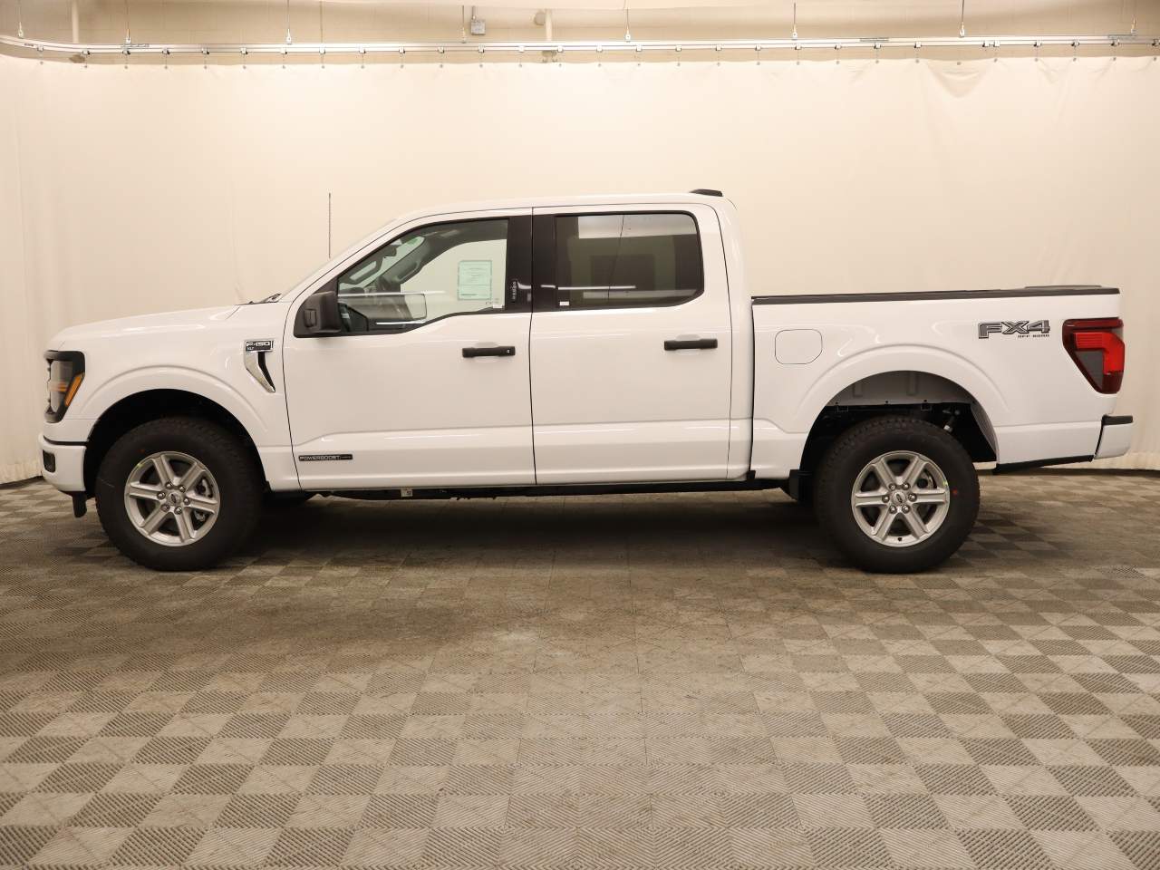 2026 Ford F-150 SuperCrew XLT