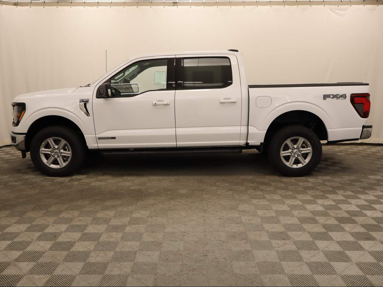 2026 Ford F-150 SuperCrew XLT