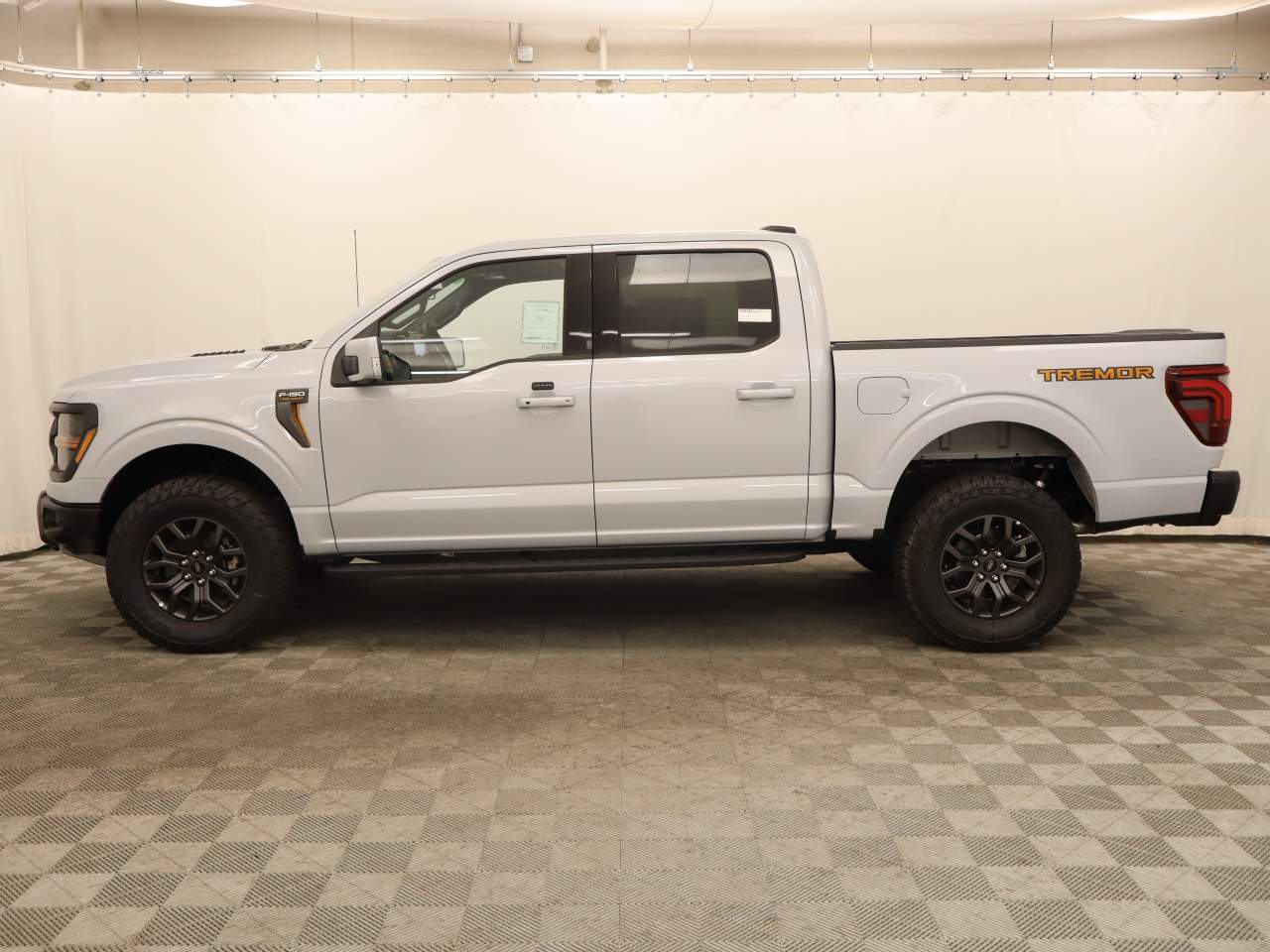 2025 Ford F-150 SuperCrew Tremor