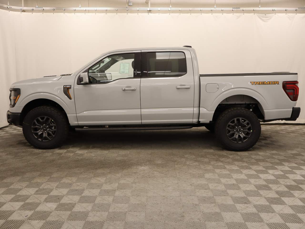2026 Ford F-150 SuperCrew Tremor