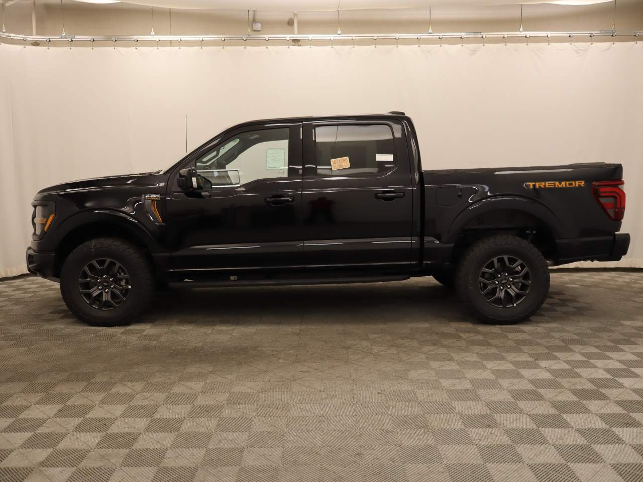 2025 Ford F-150 SuperCrew Tremor