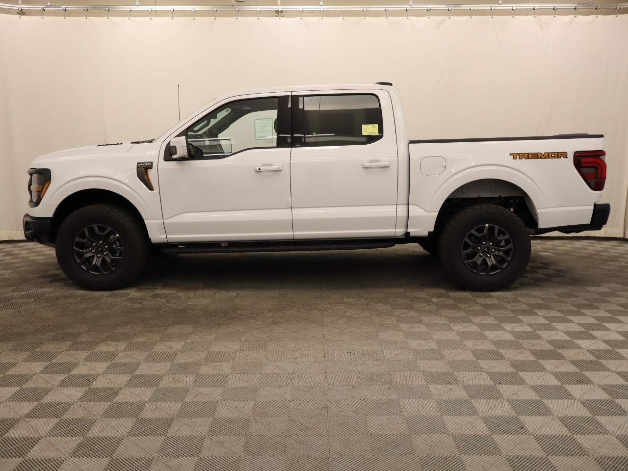 2025 Ford F-150 SuperCrew Tremor