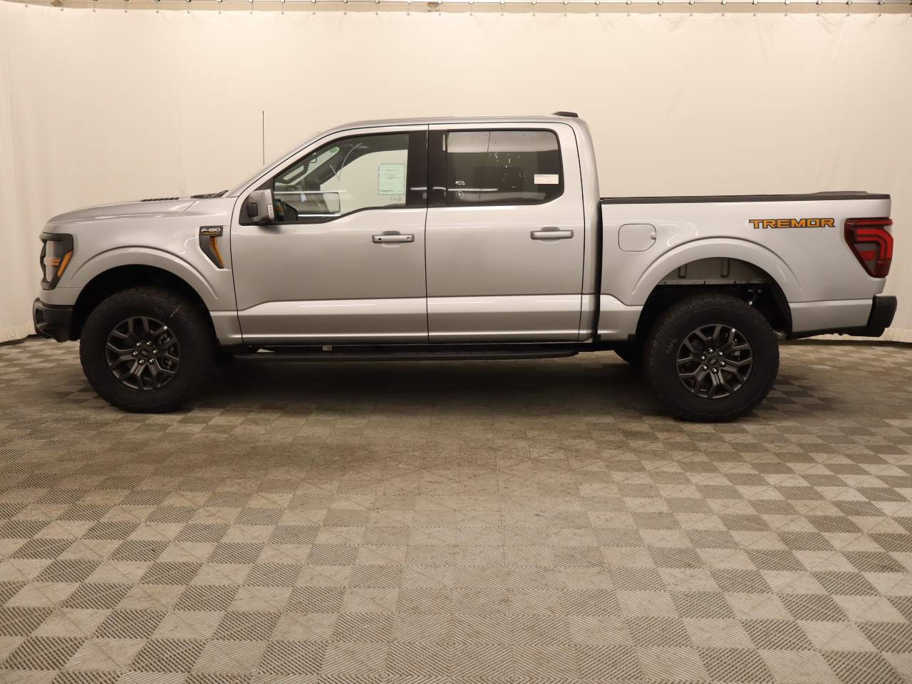 2025 Ford F-150 SuperCrew Tremor