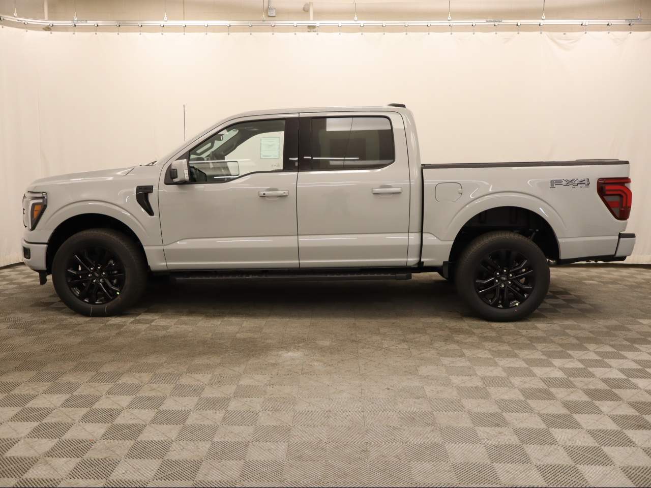 2026 Ford F-150 SuperCrew Lariat