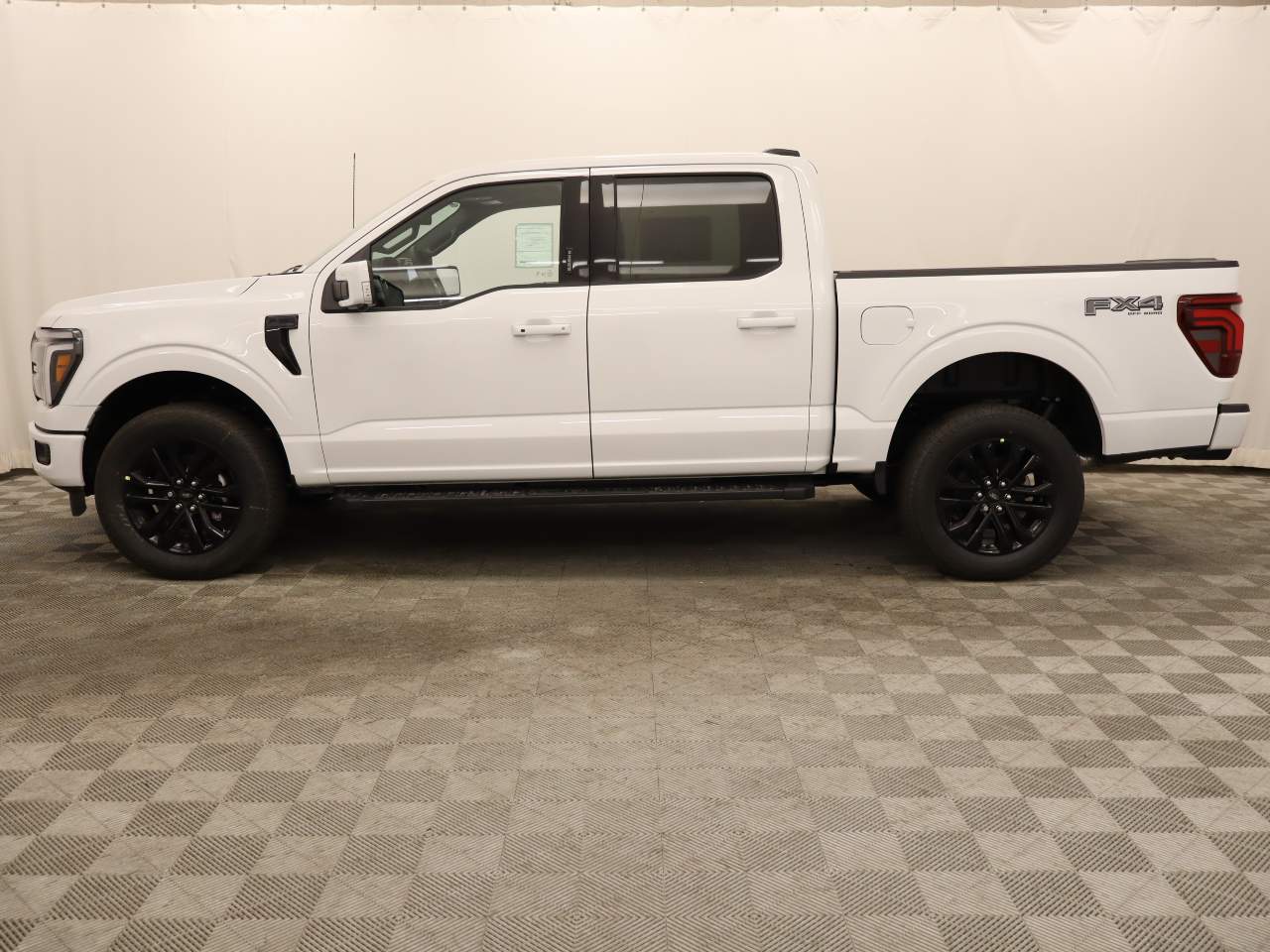2026 Ford F-150 SuperCrew Lariat