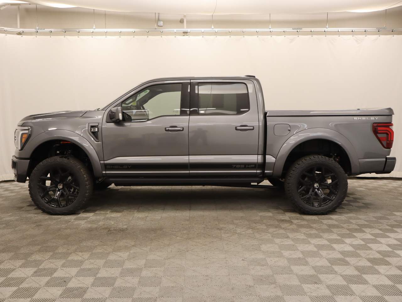 2025 Ford F-150 SuperCrew Lariat