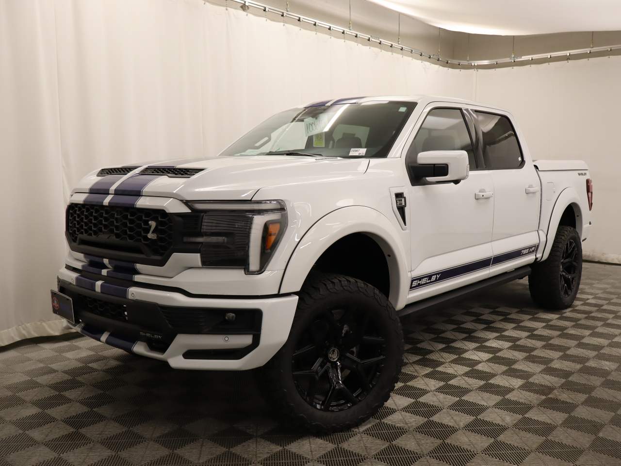 2025 Ford F-150 SuperCrew Lariat