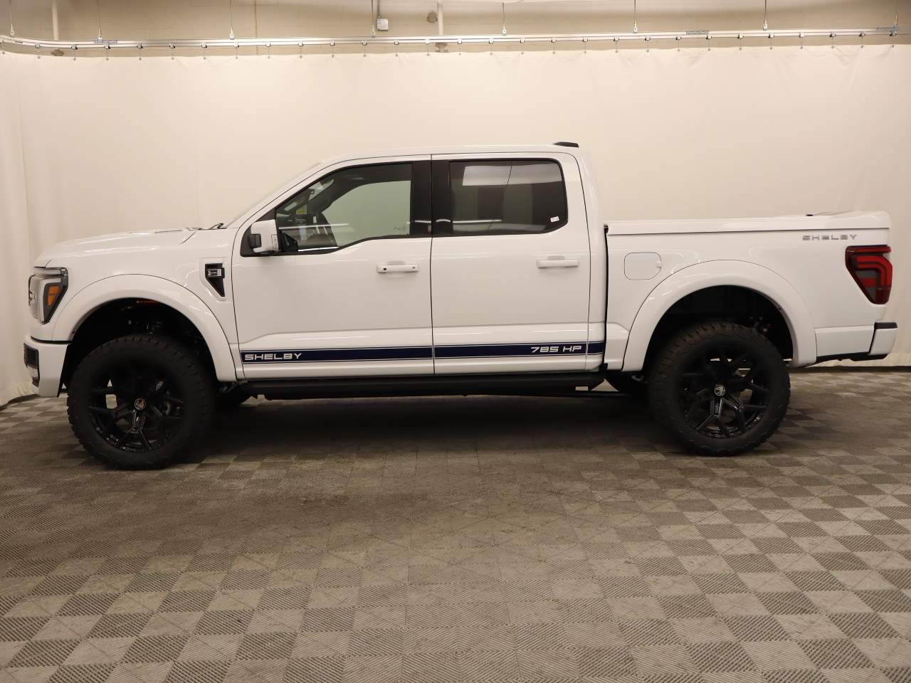 2025 Ford F-150 SuperCrew Lariat