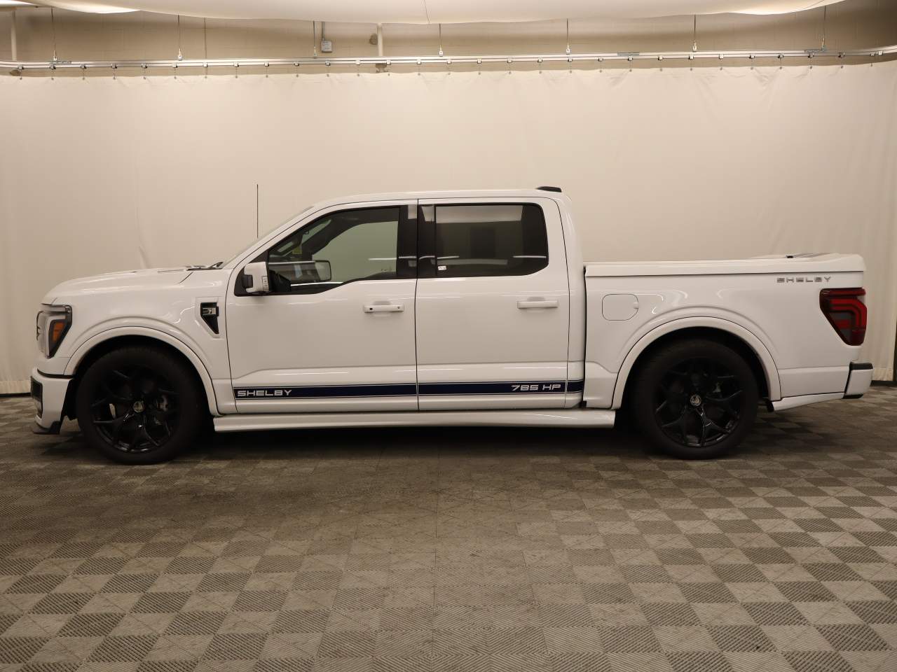 2025 Ford F-150 SuperCrew Lariat