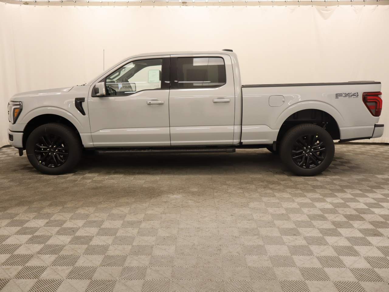 2026 Ford F-150 SuperCrew Lariat