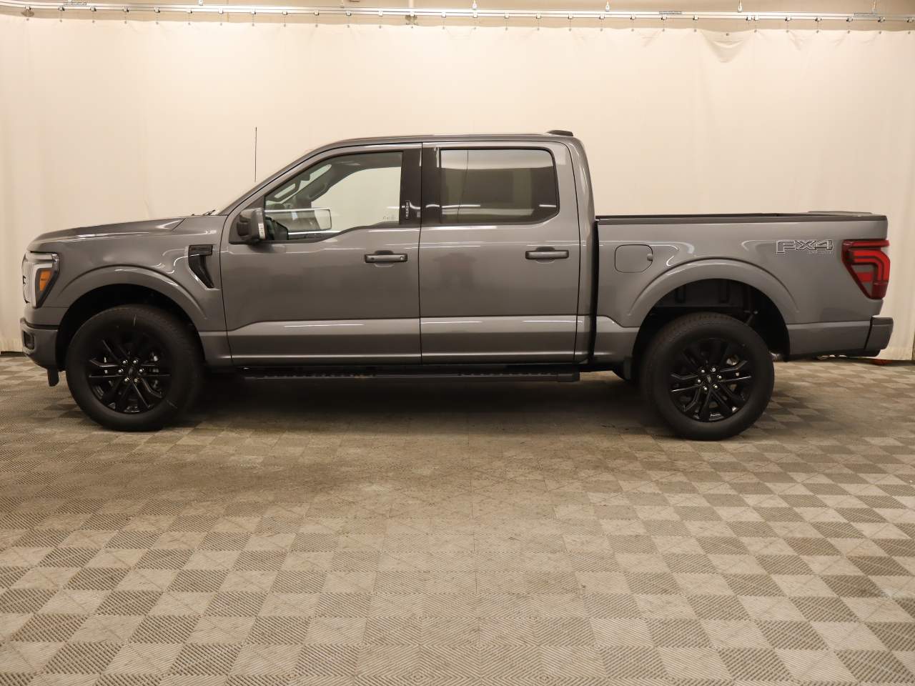 2026 Ford F-150 SuperCrew Lariat