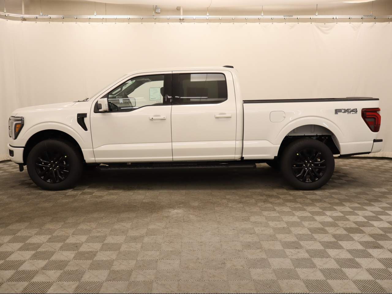 2026 Ford F-150 SuperCrew Lariat