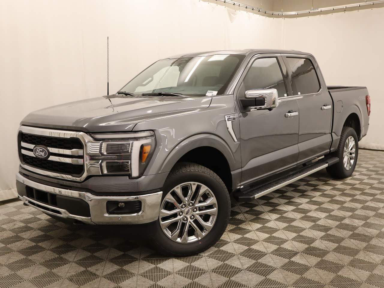 2026 Ford F-150 SuperCrew Lariat