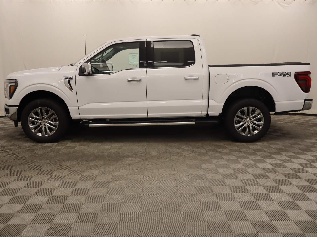 2025 Ford F-150 SuperCrew Lariat