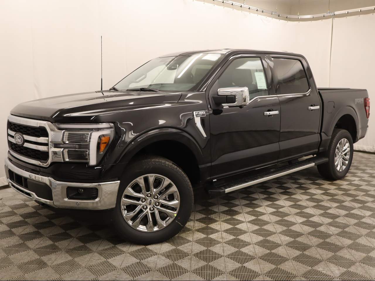 2025 Ford F-150 SuperCrew Lariat
